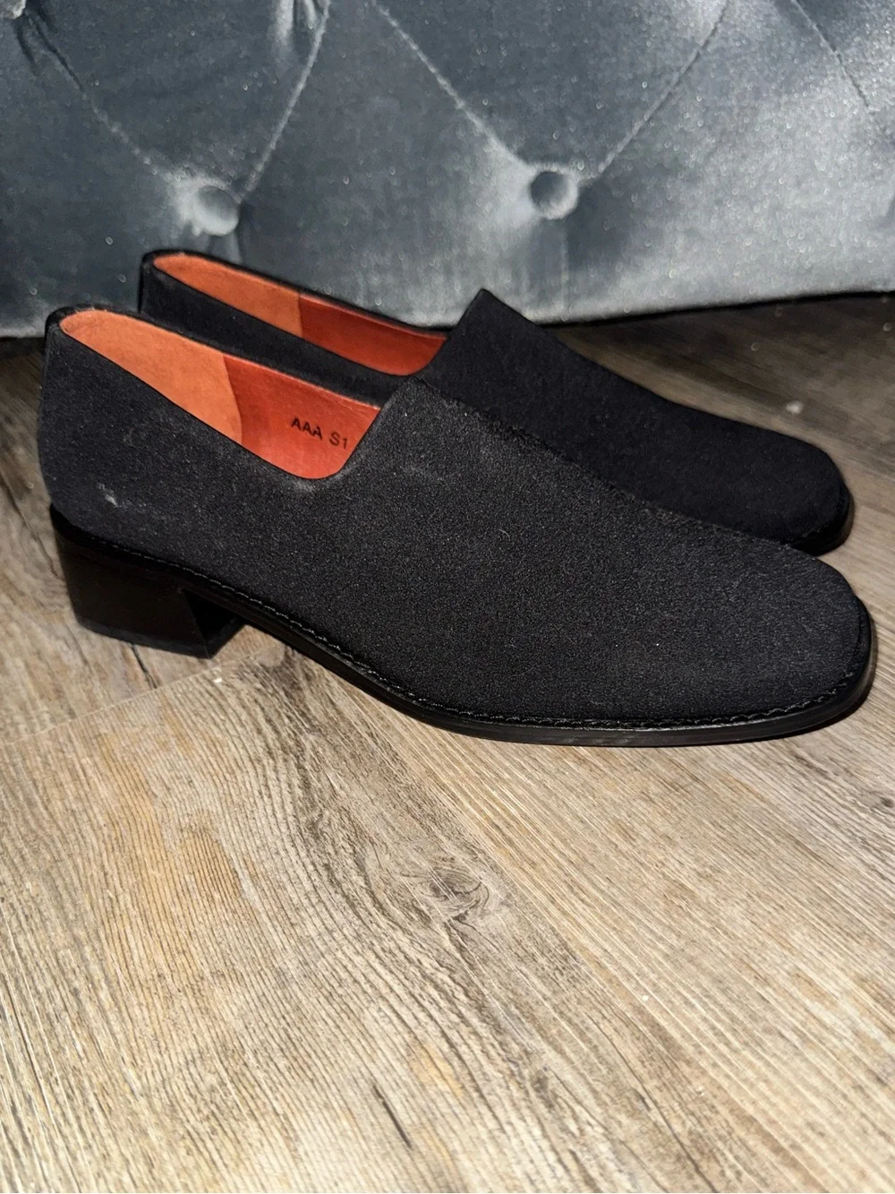 Donald J. Pliner Black Minimalist Slip-On Loafers Shooties Women's Size 5.5
